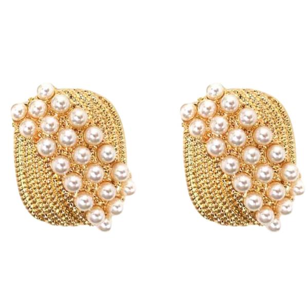 METAL PEARL BEAD EARRING