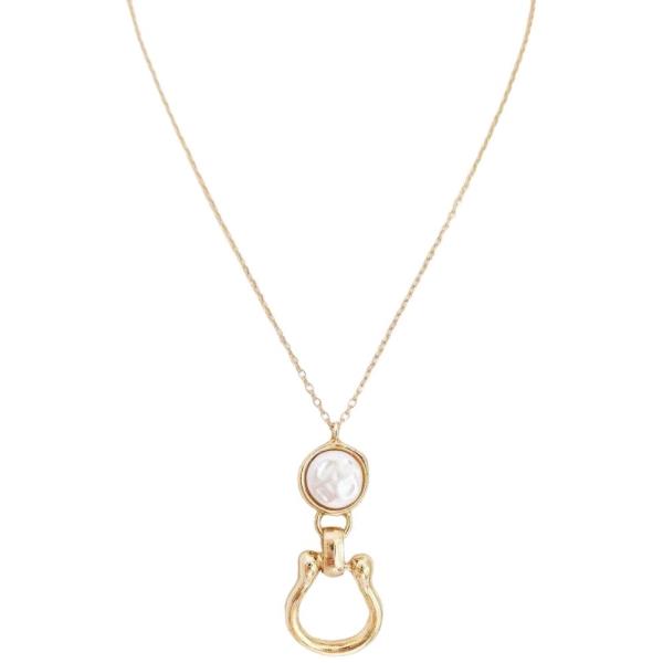 METAL FAUX PEARL HORSEBIT PENDANT NECKLACE