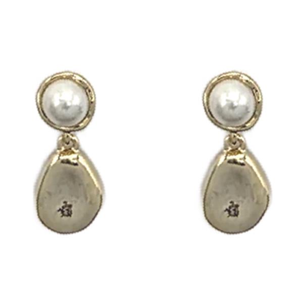 METAL FAUX PEARL DROP DANGLE EARRING