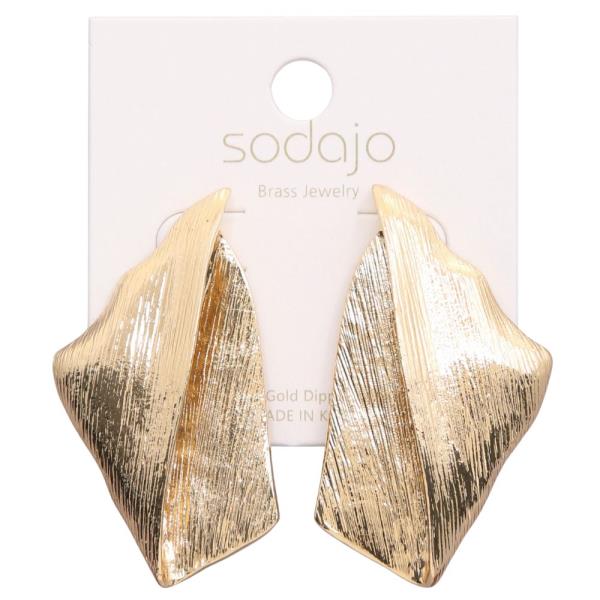 SODAJO BOLD SHAPE GOLD DIPPED EARRING