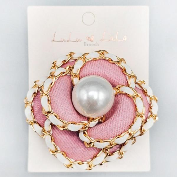 CHAIN FLOWER PEARL BROOCH