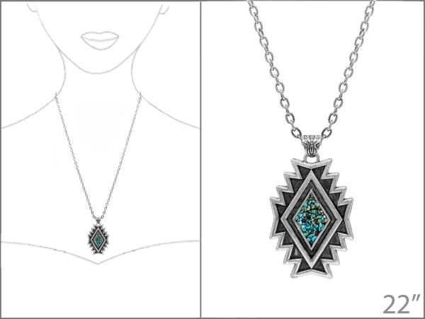 WESTERN STYLE TURQUOISE CHIP AZTEK SHAPE PENDANT NECKLACE