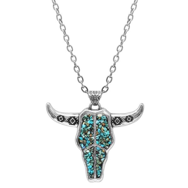 WESTERN STYLE TURQUOISE CHIP CATTLE HEAD PENDANT NECKLACE