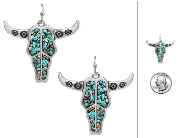 WESTERN STYLE TURQUOISE CHIP CATTLE HEAD EARRING