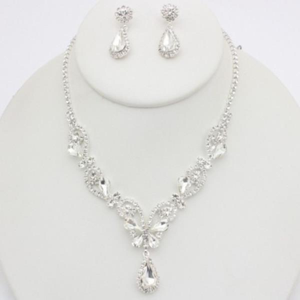 TEARDROP BUTTERFLY RHINESTONE METAL NECKLACE