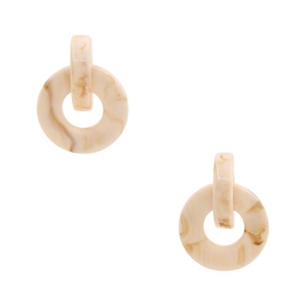 ACETATE ROUND EARRING