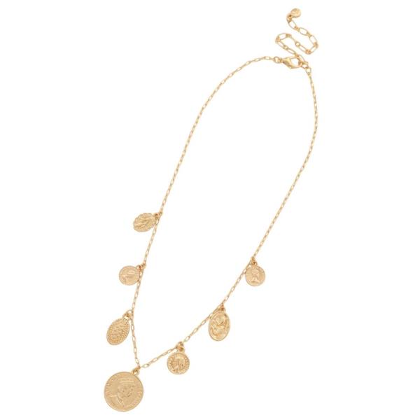 MEDALLION METAL NECKLACE