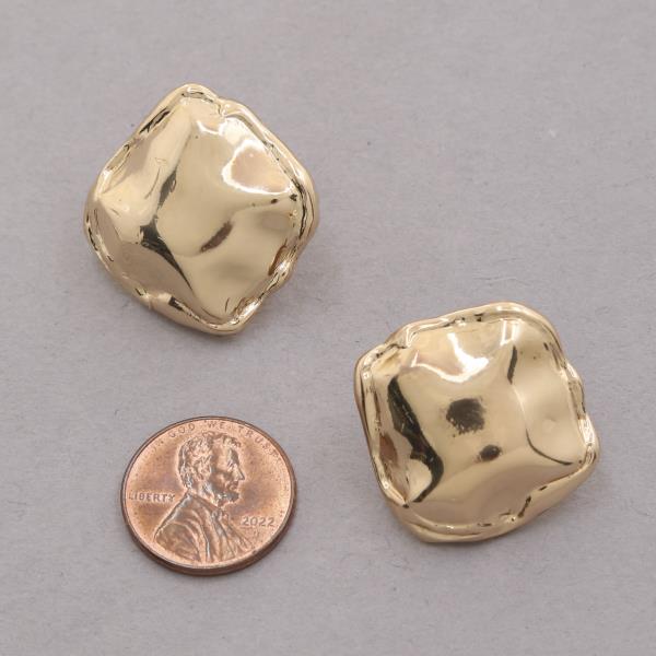 SQUARE HAMMERED METAL EARRING
