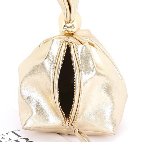 CHIC WRIST EVENING BAG