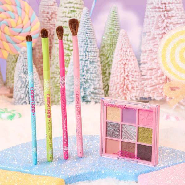 BEAUTY CREATIONS X CANDY LAND SUGAR HIGH SHADOW PALETTE AND 4PC BRUSH SET