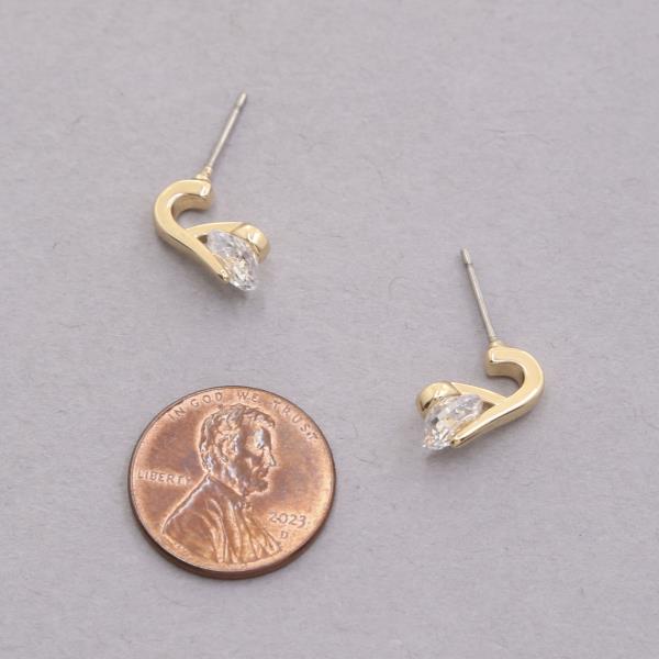 SODAJO CRYSTAL METAL BAR GOLD DIPPED EARRING