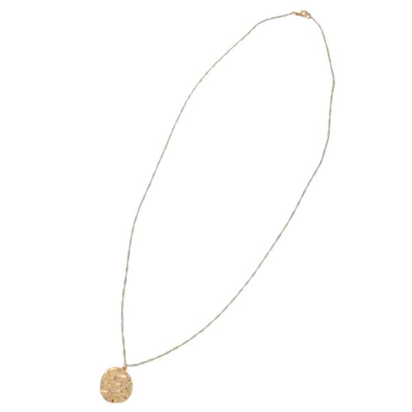 HAMMERED METAL COIN PENDANT TWO TONE NECKLACE