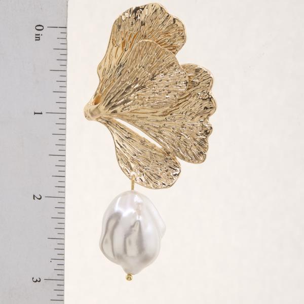 SDJ HALF FLOWER PEARL BEAD DANGLE EARRING