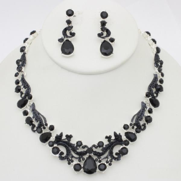 RHINESTONE FLORAL LEAF NECKLACE EARRING SET