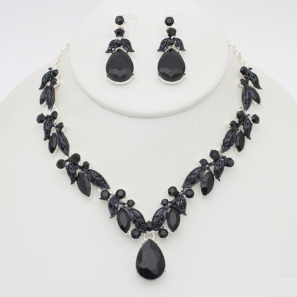 RHINESTONE TEARDROP PENDANT NECKLACE EARRING SET