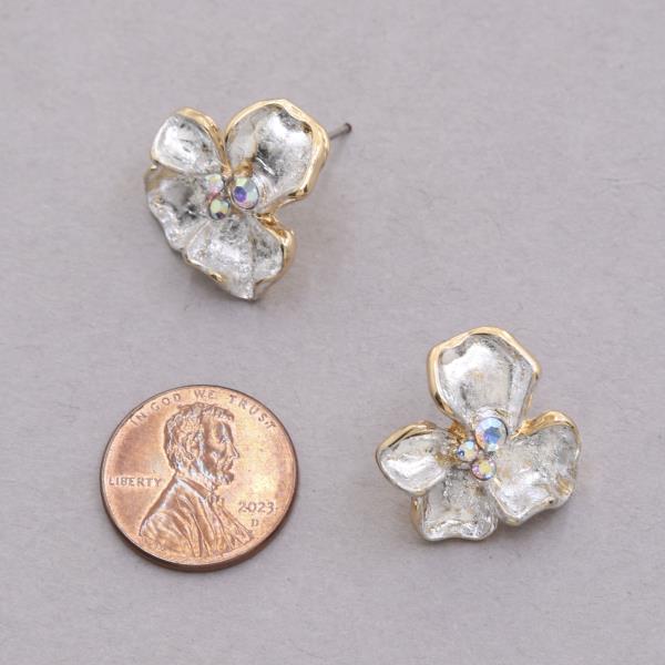 TWO TONE RHINESTONE FLOWER POST EARRING