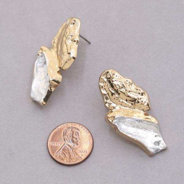 TWO TONE ORGANIC SHAPE METAL EARRING