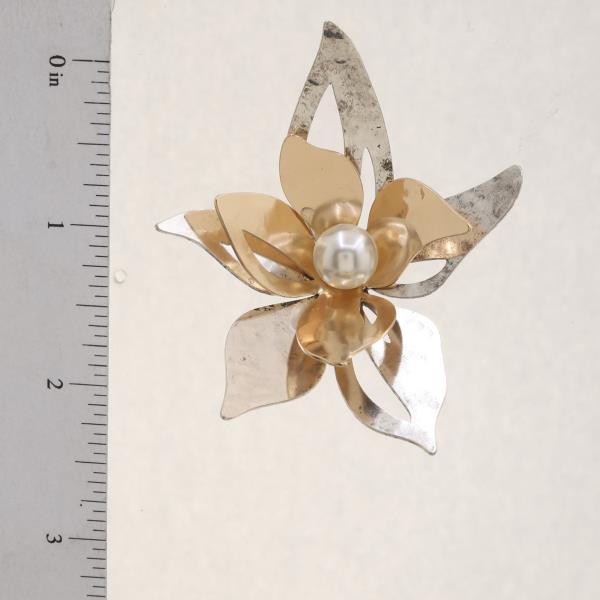 TWO TONE FLOWER PEARL BEAD EARRING