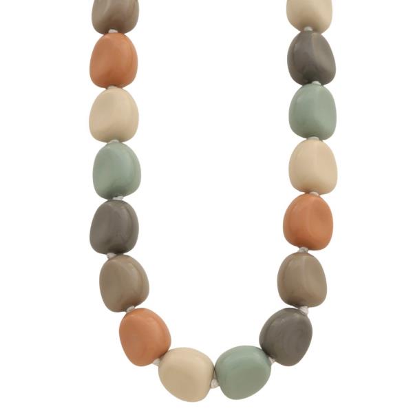 COLORFUL BEAD NECKLACE