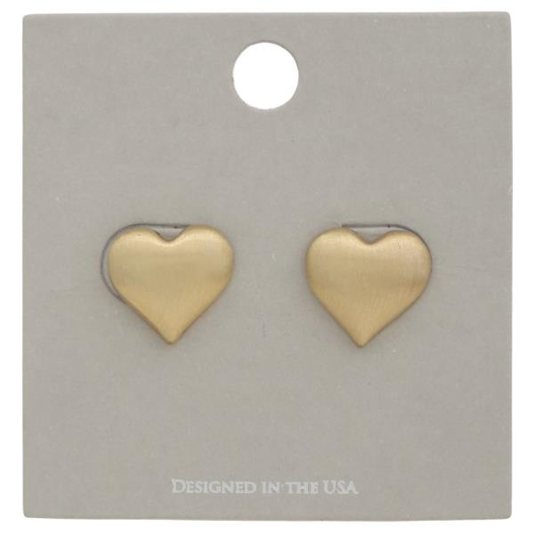 HEART SHAPE METAL EARRING