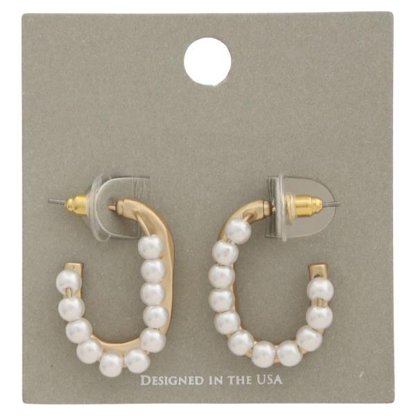 PEARL BEAD METAL OPEN OVAL EARRING