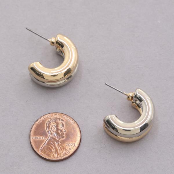 TWO TONE OPEN HOOP EARRING