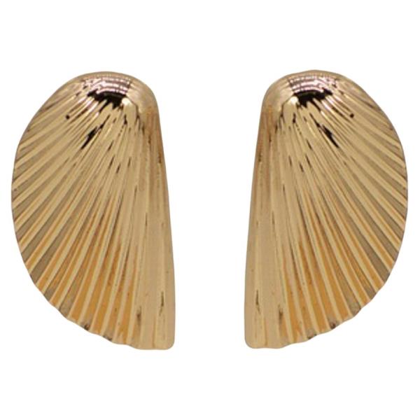 METAL SHELL FAN STUD EARRING