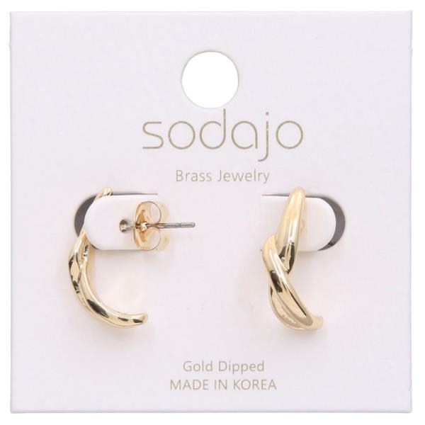 SODAJO METAL BAR GOLD DIPPED EARRING