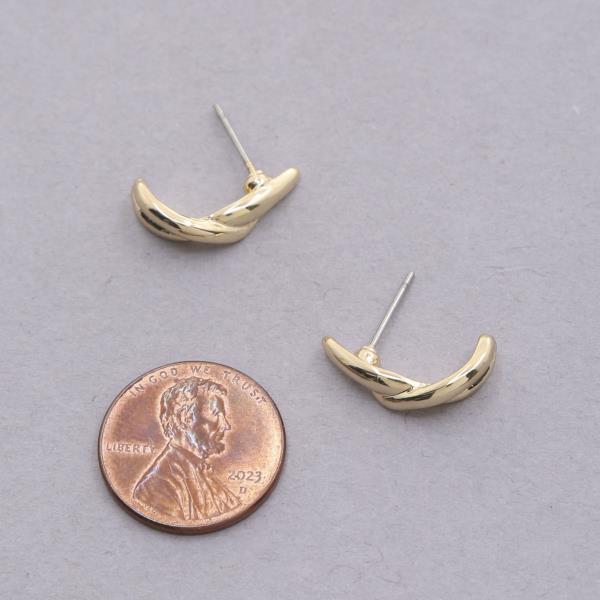 SODAJO METAL BAR GOLD DIPPED EARRING