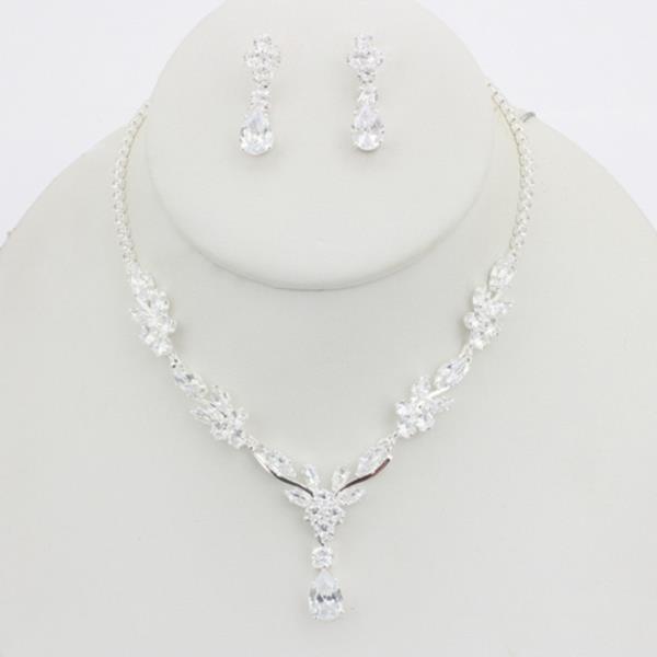 CZ LEAF FLOWER STONE PENDANT NECKLACE EARRING SET