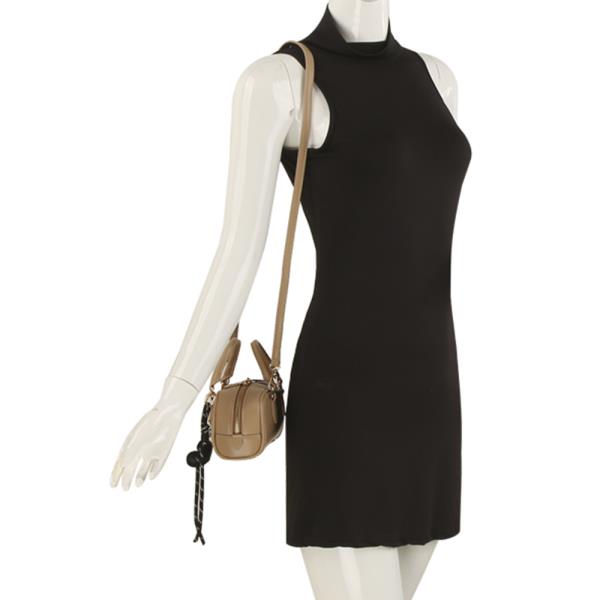 PLAIN HANDLE EVENING BAG W KEYCHAIN