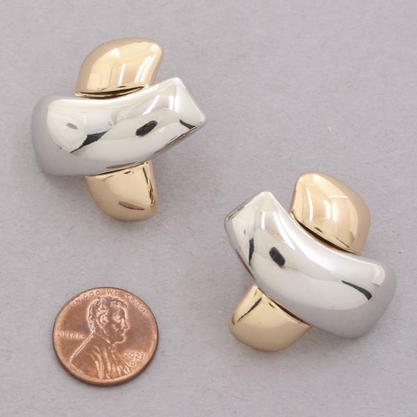 TWO TONE CRISS CROSS METAL EARRING