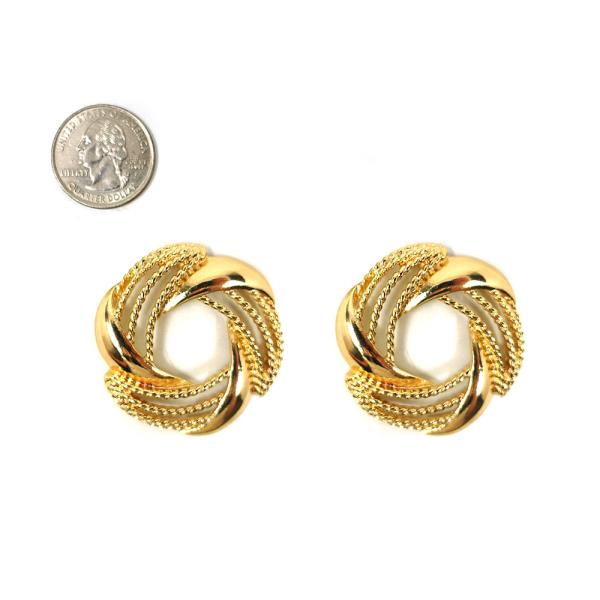 TEXTURED METAL ROPE KNOT STUD EARRING