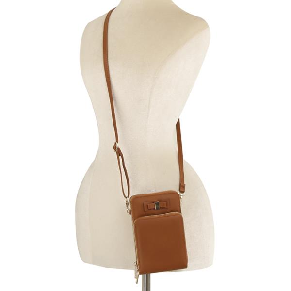 SMOOTH CHIC CROSSBODY BAG