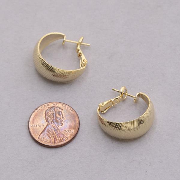 14K GOLD DIPPED TEXTURED WIDE HOOP EARRING