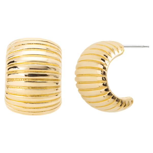 GROOVED BENT EARRING