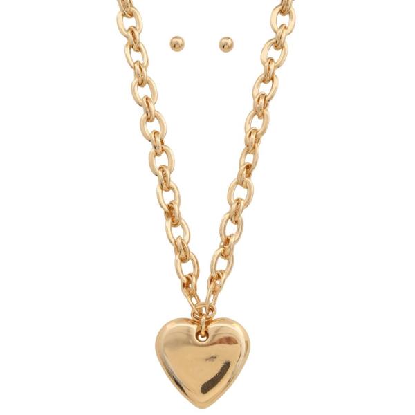 PUFFY HEART PENDANT CIRCLE LINK METAL NECKLACE