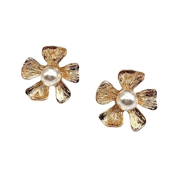 TEXTURED METAL FLORAL PEARL STUD EARRING