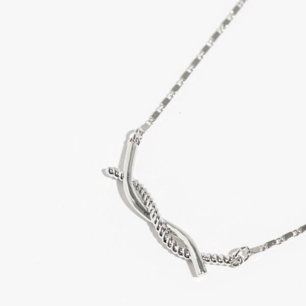 GOLD DIPPED CZ METAL TWIST PENDANT NECKLACE