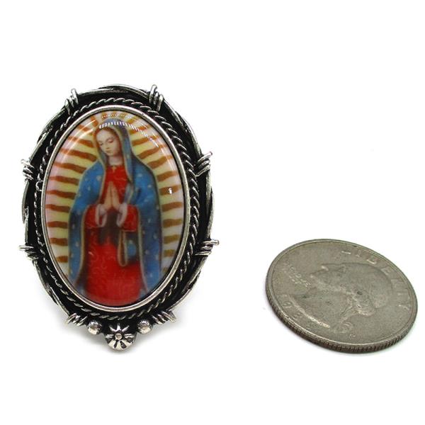 WESTERN OVAL RELIGIOUS RING