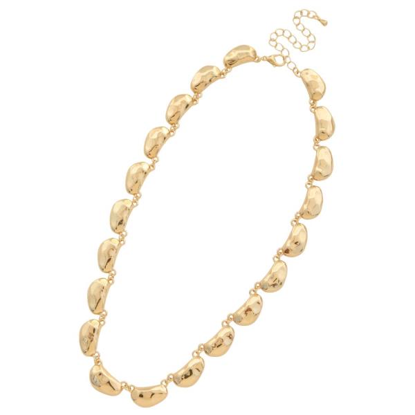 HAMMERED METAL HLAF CIRCLE LINK NECKLACE