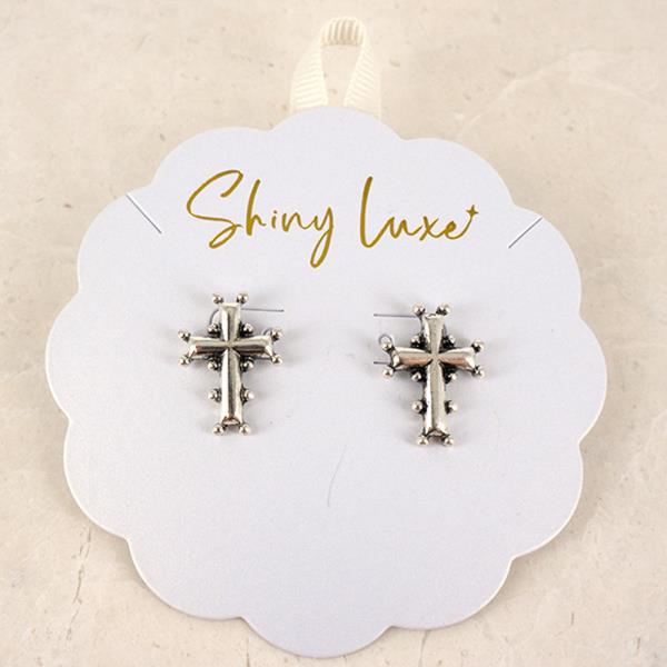 TEXTURED METAL CROSS STUD EARRINGS
