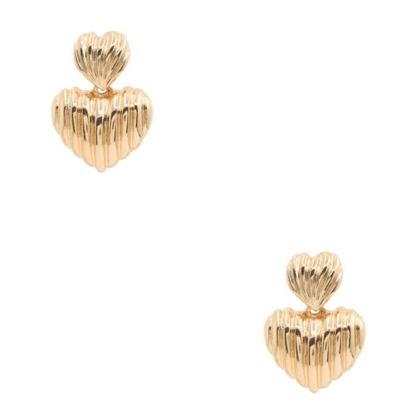 DOUBLE HEART LINED METAL DANGLE EARRING