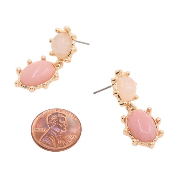 ROUND OVAL STONE LINK DANGLE EARRING