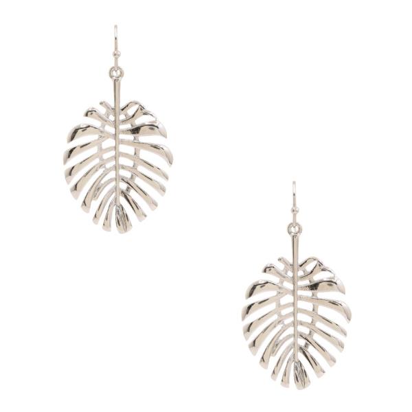 LEAF METAL DANGLE EARRING