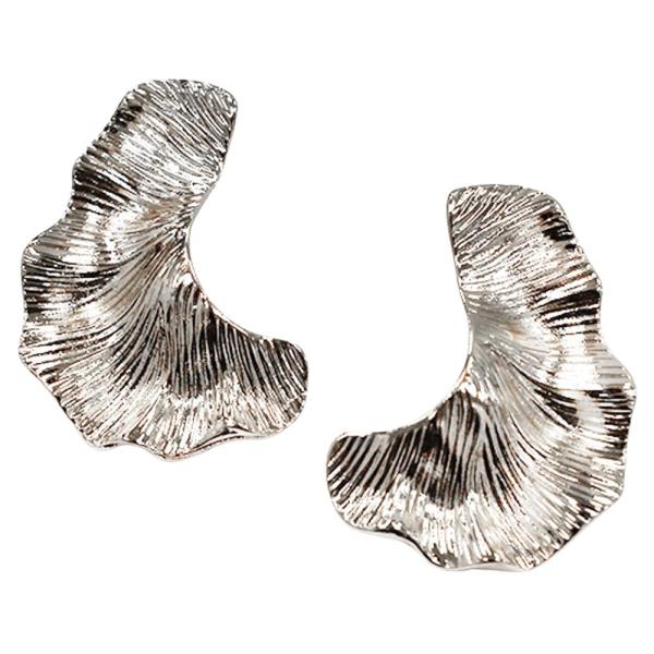 TEXTURED METAL ORGANIC WAVE EARRING