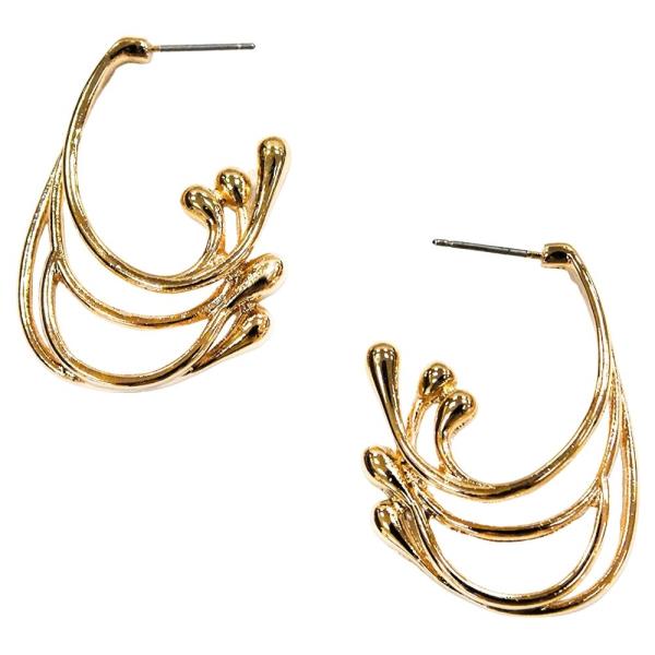 POLISHED METAL ABSTRACT CURVE HOOP EARRING