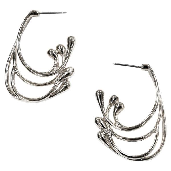 POLISHED METAL ABSTRACT CURVE HOOP EARRING