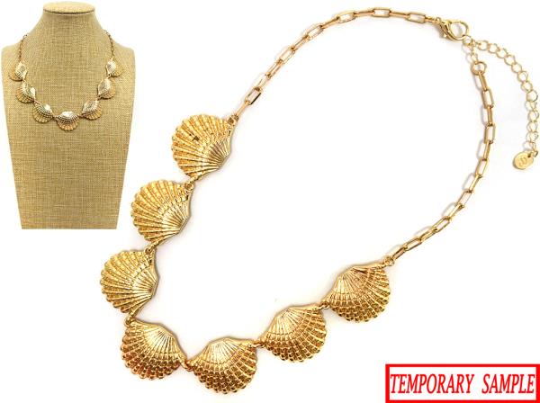 SEASHELL METAL LINK NECKLACE