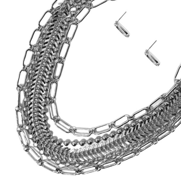 OVAL LINK CHAIN LAYERED NECKLACE